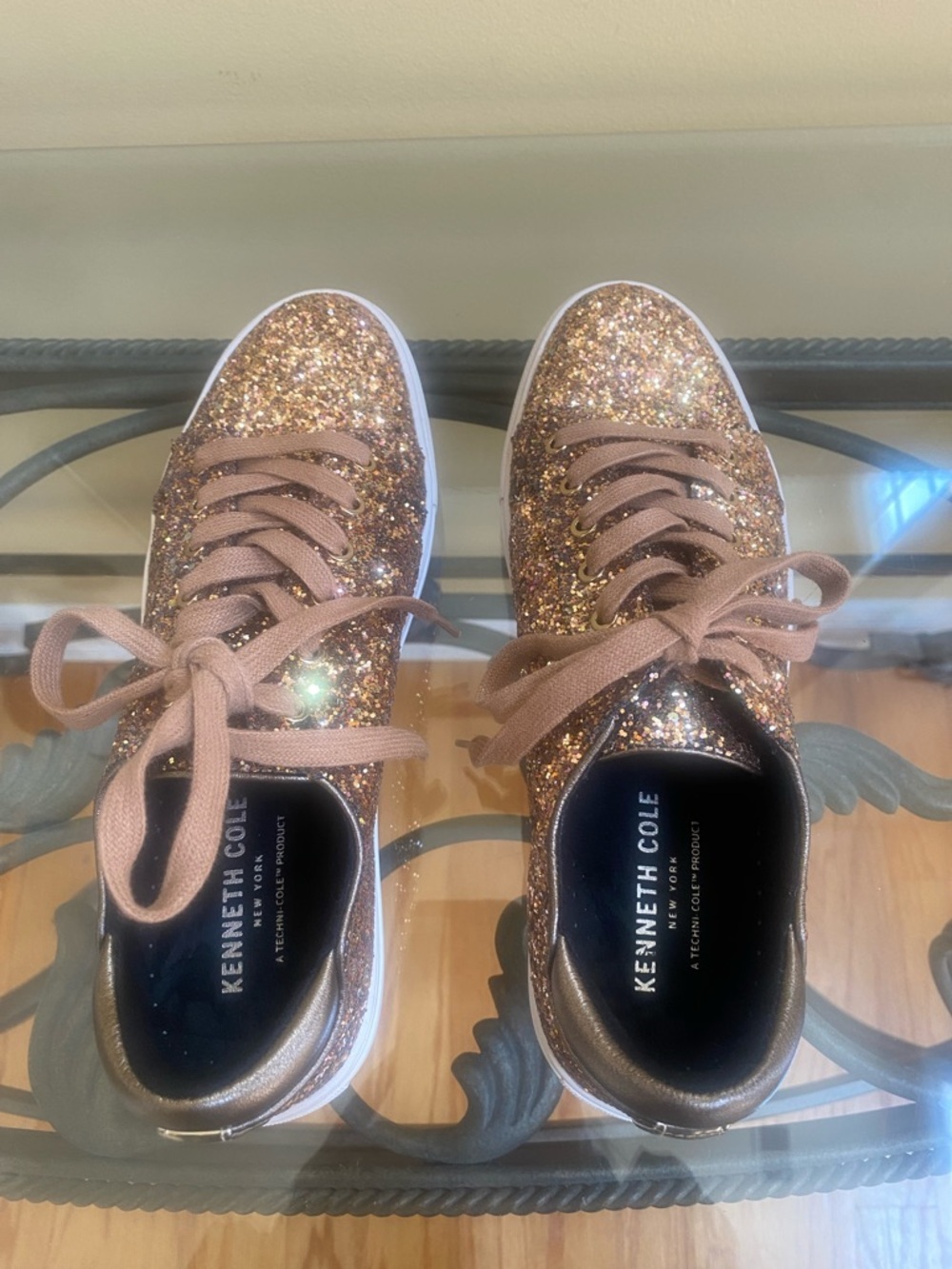 Kenneth Cole women's 7 Metallic Rose Gold Glitter Sneakers with Techni-Cole - Picture 2 of 6